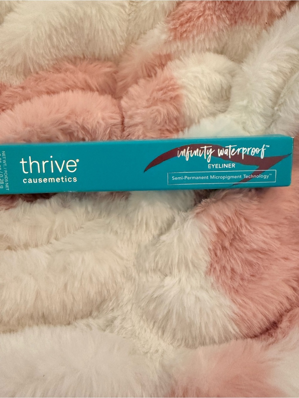 thrive causemetics Infinity Waterproof Eyeliner - Alondra